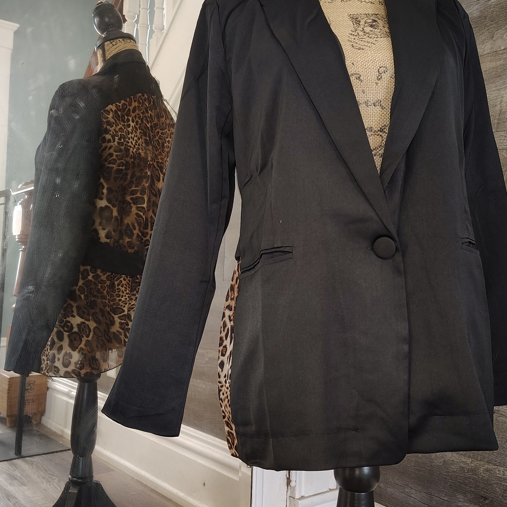 Black Leopard Accent Women's Blazer